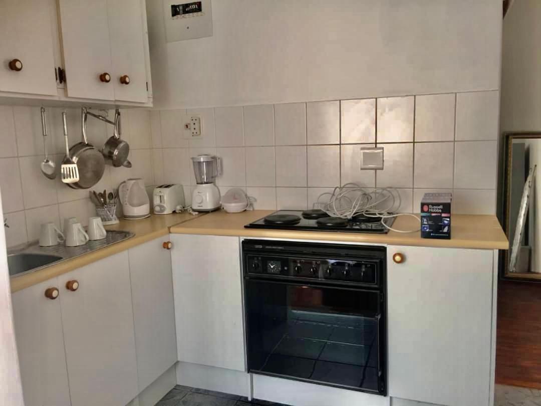 Beautiful Apartment In Century City 케이프타운 외부 사진