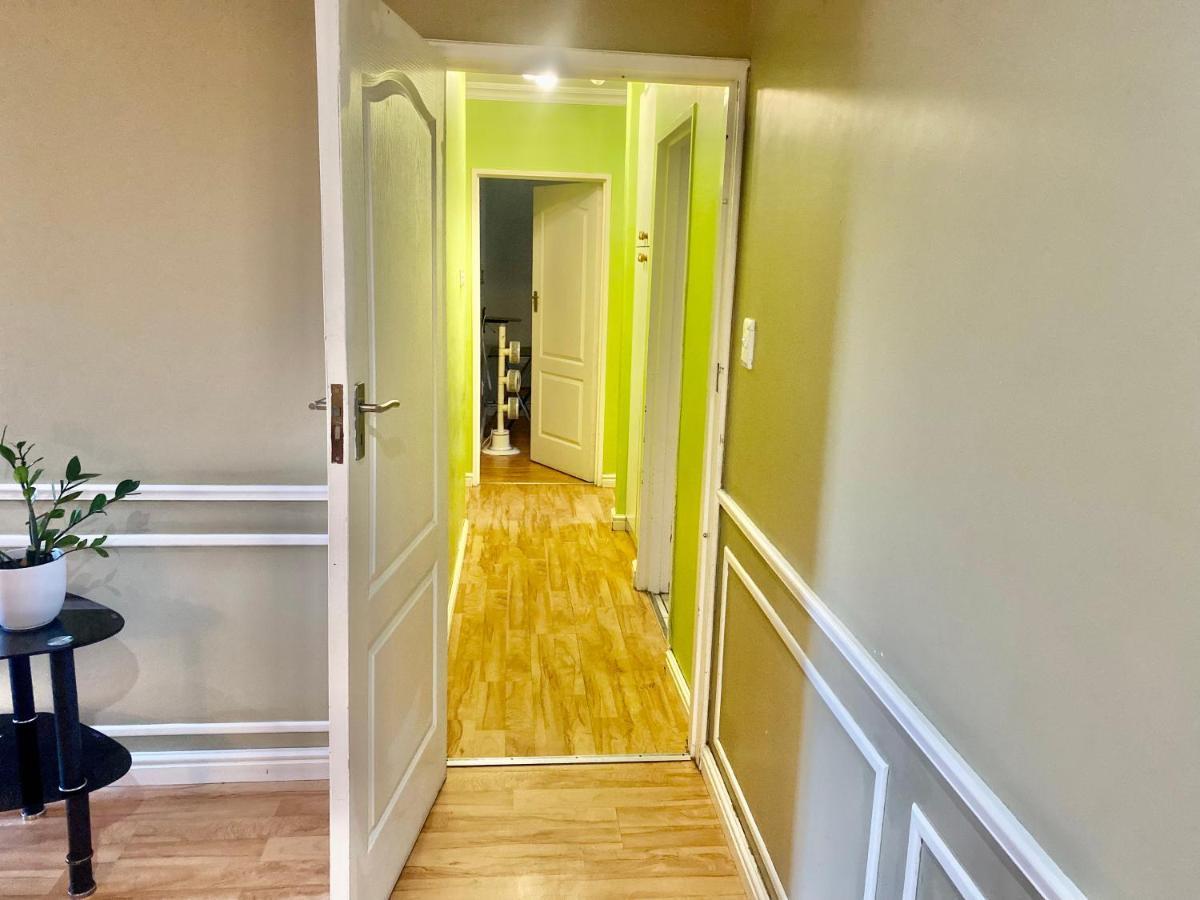 Beautiful Apartment In Century City 케이프타운 외부 사진